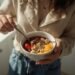 Pflanzlich leben in der Großstadt: Wie sich vegane Ernährung im urbanen Alltag etabliert